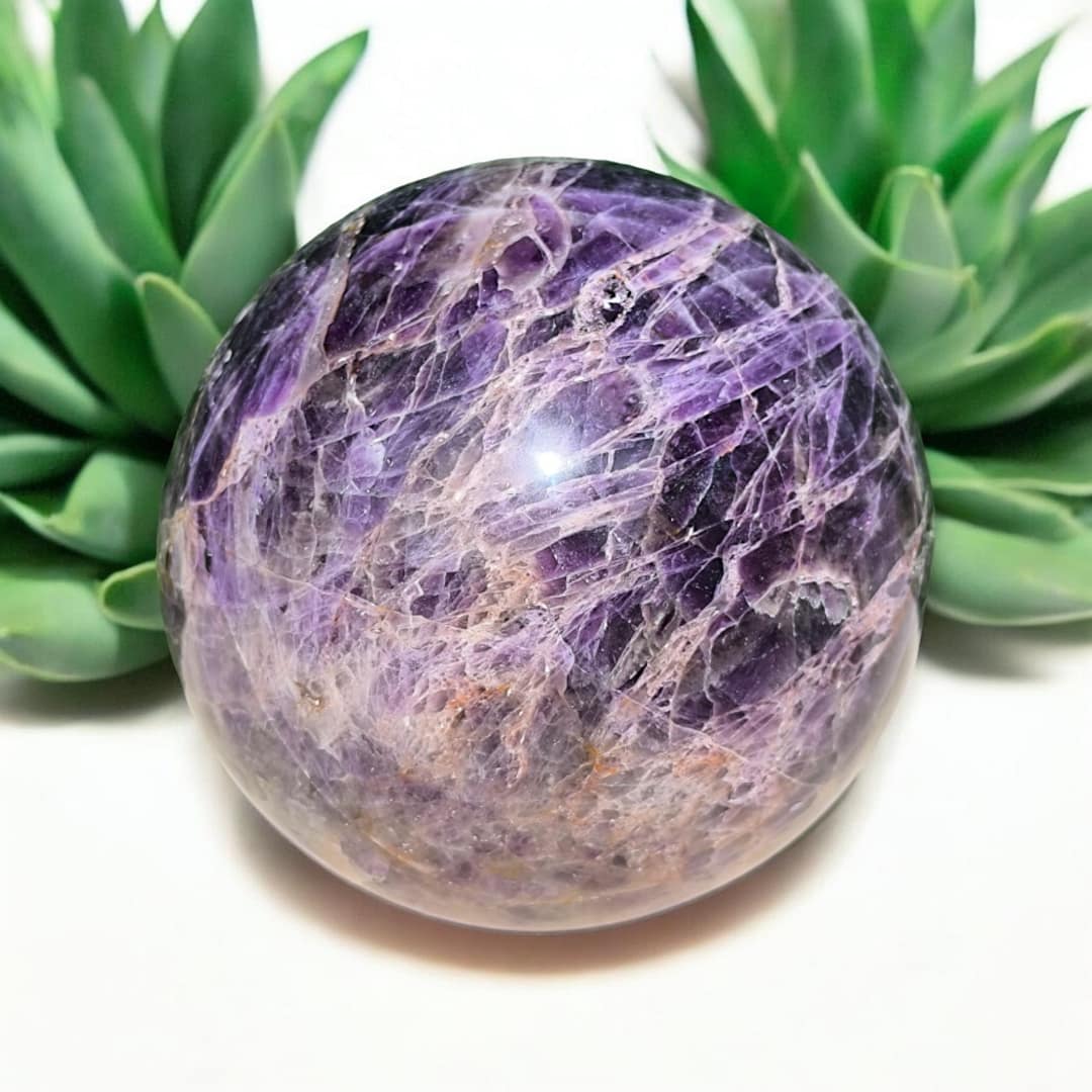 AFRICAN AMETHYST SPHERE (4.1 KG) - Image 3