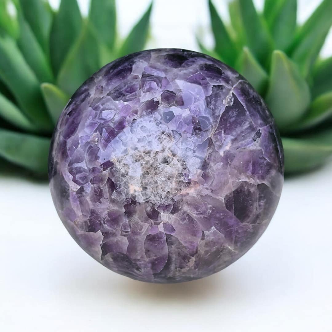 AFRICAN AMETHYST SPHERE (2.4 KG 4.8 INCH) - Image 2