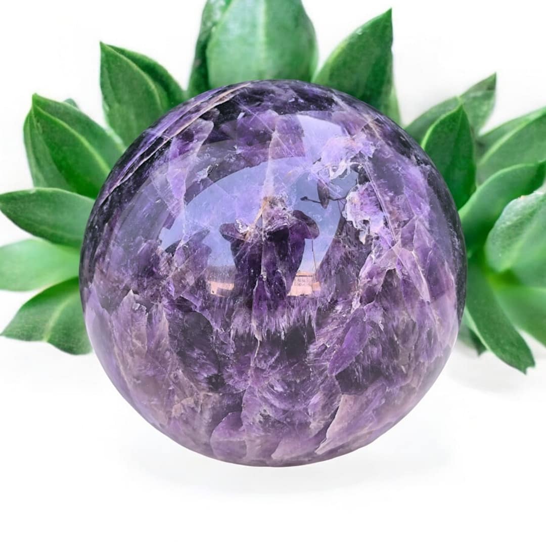 AFRICAN AMETHYST SPHERE (2.4 KG 4.8 INCH) - Image 4