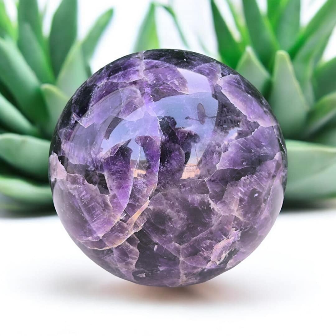 AFRICAN AMETHYST SPHERE (2.4 KG 4.8 INCH)