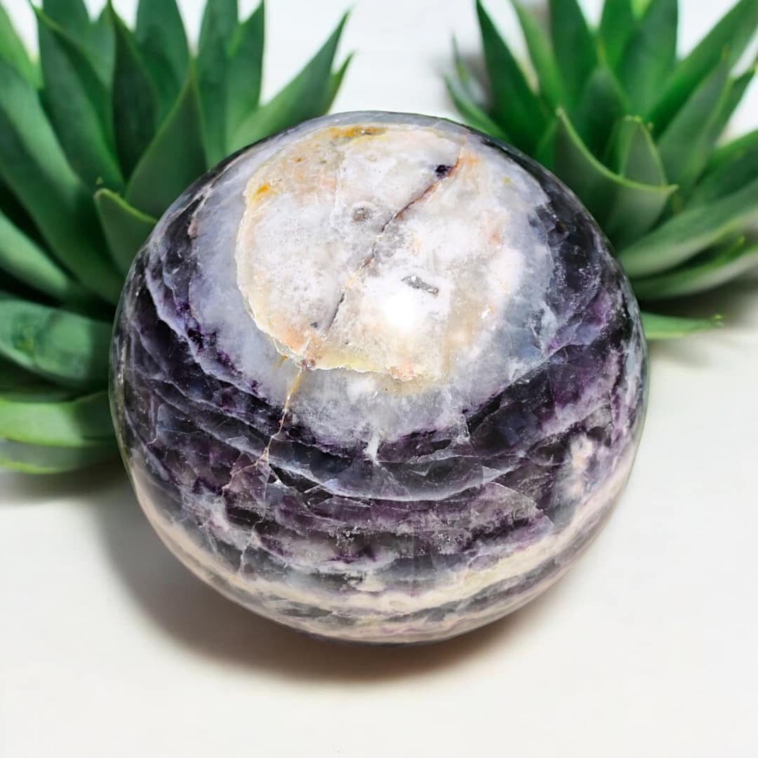 MULTI-FLOURITE SPHERE (3.7 KG 5.2 INCHES) - Image 4