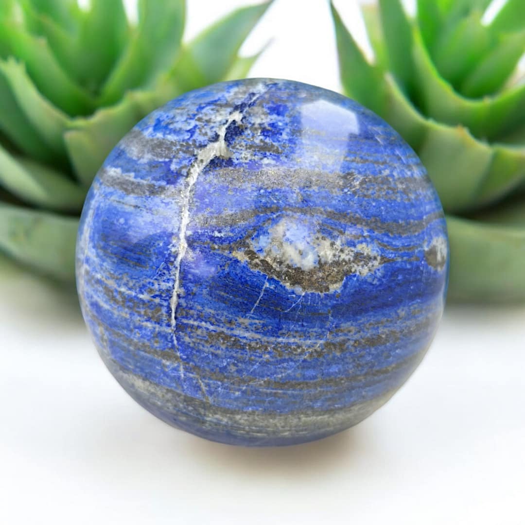 LAPIS LAZULI SPHERE 19 KG (8.5 INCHES) - Image 3