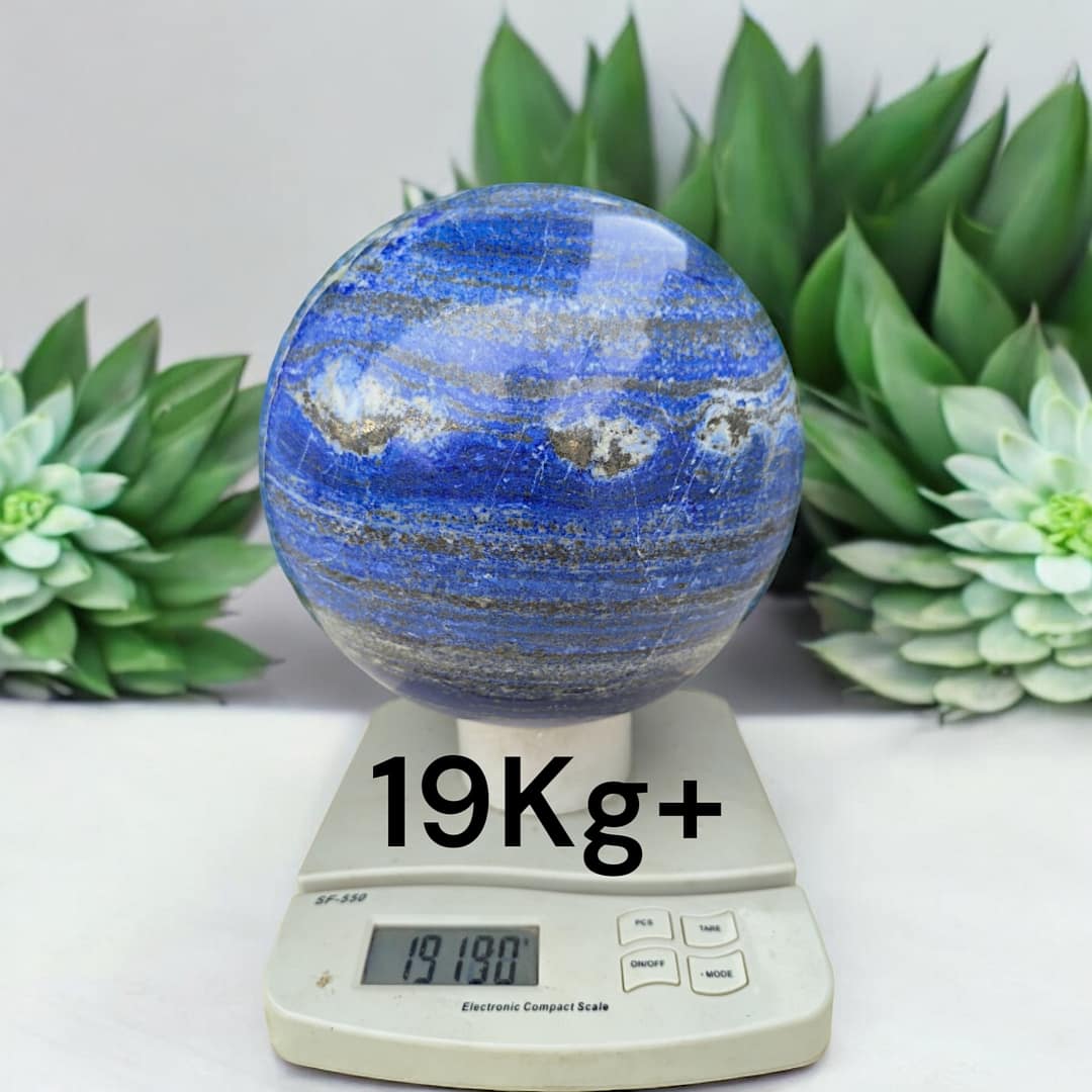 LAPIS LAZULI SPHERE 19 KG (8.5 INCHES) - Image 5