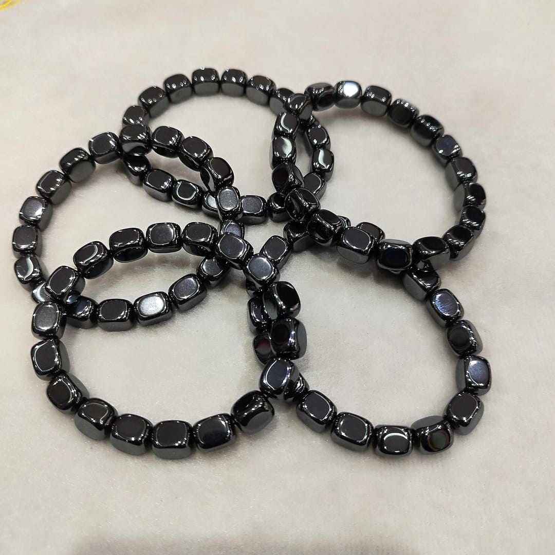 HEMETITE TUMBLE BRACELET - Image 2
