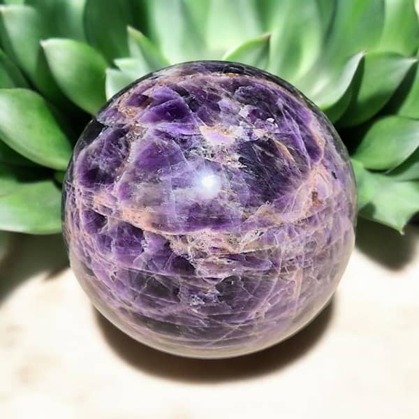 AFRICAN AMETHYST SPHERE (4.1 KG)