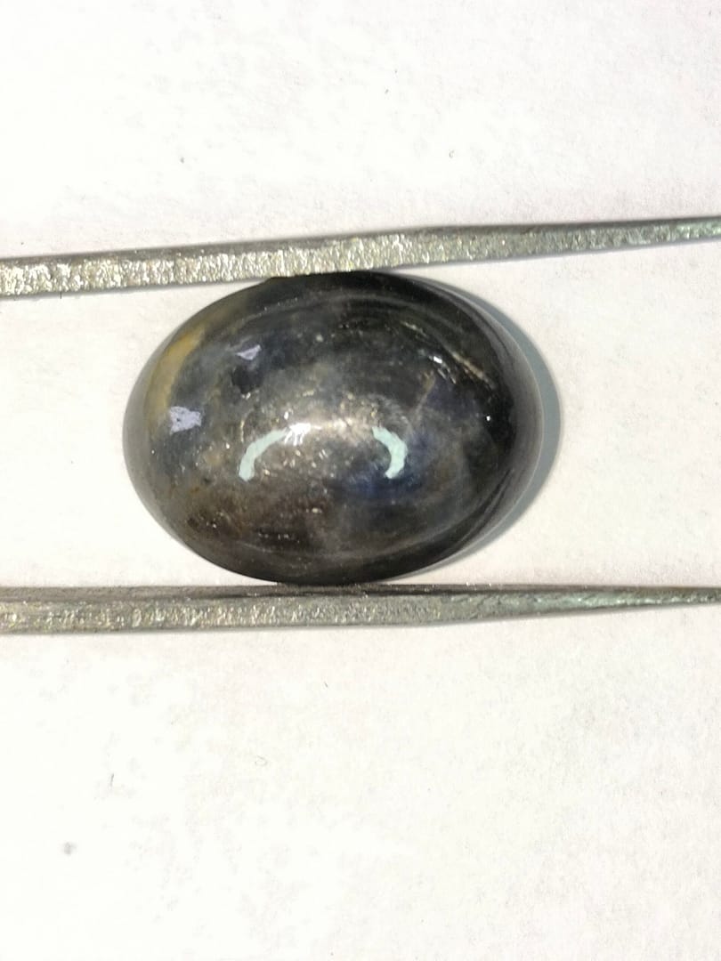 GREY SAPPHIRE  (11.79 CTS) - Image 2