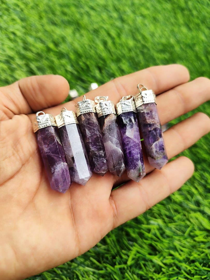 NATURAL AMETHYST PENCIL PENDANT